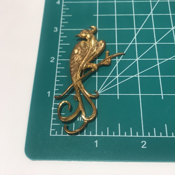 Rare vintage Miriam Haskell peacock brooch - gold tone - Picture 2 of 4